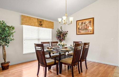 Sunkist Getaway - Photo 10