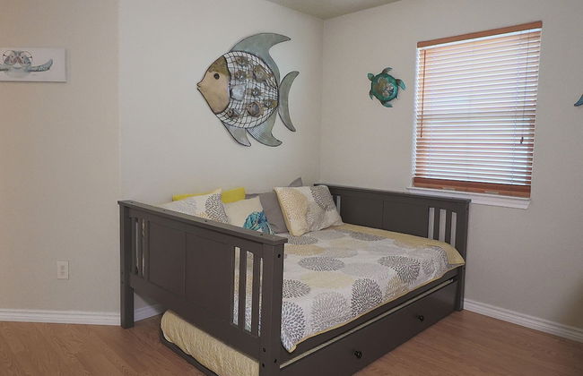 Superb Home With Private Walkover Unobstructed Views - Foto 35