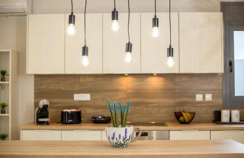 The Sisters Villa - Photo 12