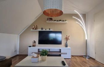 Ferienwohnung mit super Anbindung - Foto 1