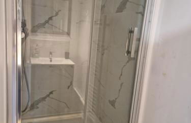 Faubourg des voyageurs 5 - Studio climatisé 2 personnes - proche axe autoroute - Photo 8