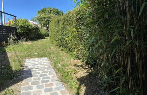 207 - Jolie maison mitoyenne entre terre et mer en campagne de Plurien - Foto 3