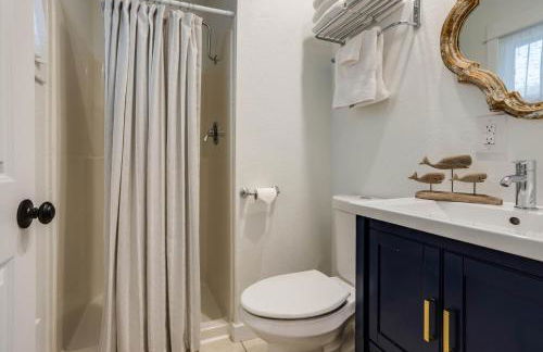 Ocean Front with Spectacular Views! 2 Bedroom, 2 Bath! Seal Rock Cottage! - Foto 15