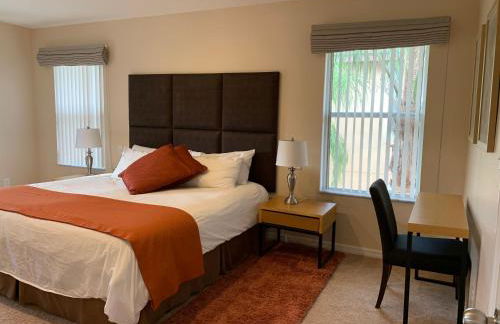 Four Bedroom Townhouse in Regal Oaks at Old Town - Foto 39