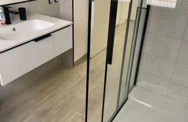 Cozy home close to the city center - Photo 12