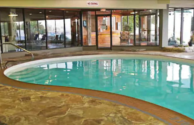 Royal Harbour Resort - Photo 29