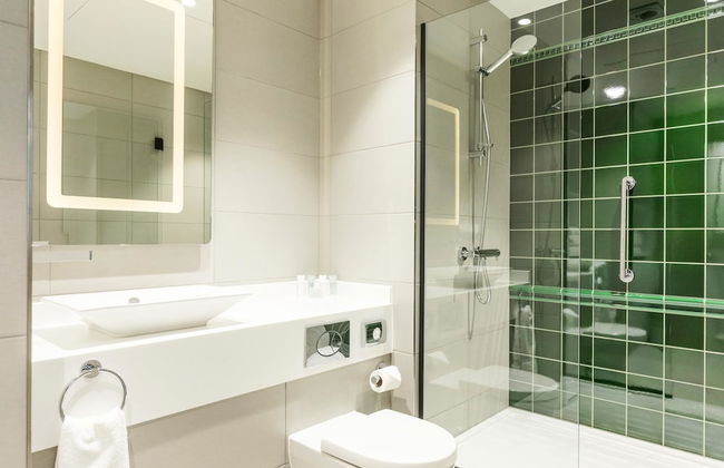 Native Glasgow - Photo 65