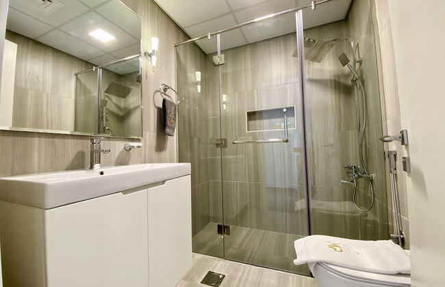 Marco Polo - Pastel Studio with Stunning Aerial City Views - Photo 15