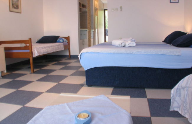 Apartments Srkoc - Photo 12