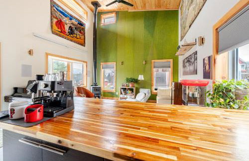 Secluded Private Retreat with Cabin & Vintage Airstream - Foto 9