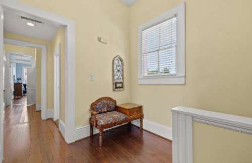 Your 1878 historic Shaw House awaits - Foto 24