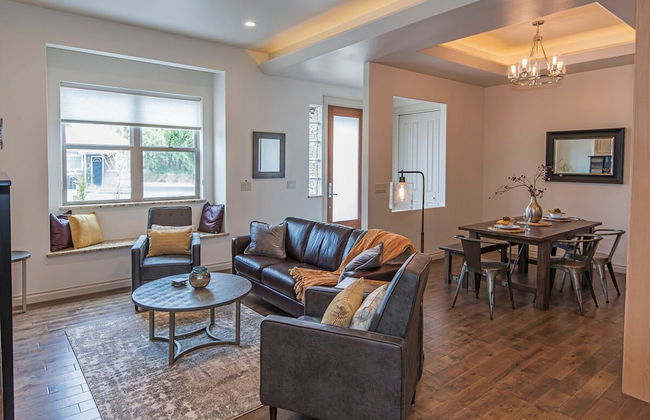 Rooftop Deck Walk to River Downtown Fire pit - Foto 28