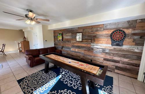 Lake It Easy - Waterfront Getaway with 7 Bedrooms - Foto 34