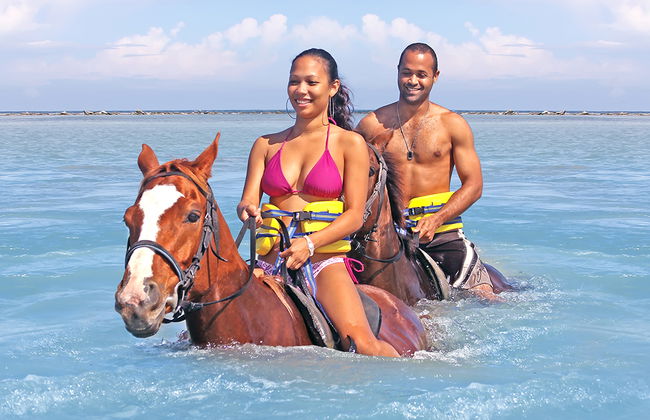 Chukka Ocean Outpost Reiten & Schwimmen und Mountain to Sea ATV Safari - Foto 3