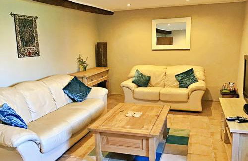 Les Vergnes Gîtes Countryside Getaway with Pool - Foto 37