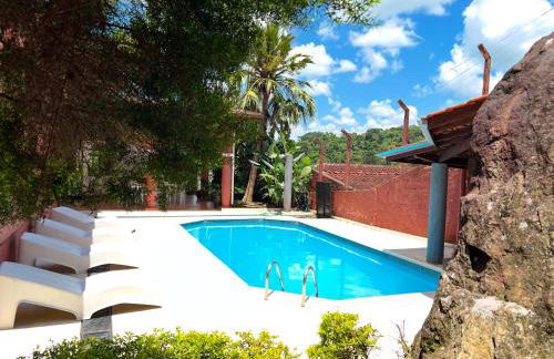 Cantinho da Vó Lena Casa Familiar com 4 Suítes, Piscina e Lazer em Lindóia - Foto 11