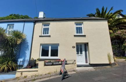 Cherry Cottage - Photo 2