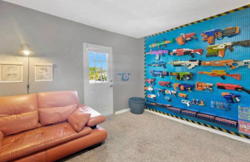 8 BDRM Mansion. 10 MN to Honeymoon Island Beach - Foto 17