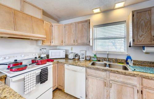 Corpus Christi Extended Stay - 7 Mi to Beach! - Foto 10