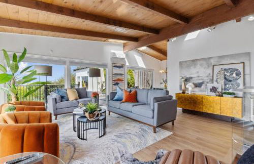 Serene Oceanview Escape with Expansive Deck home - Foto 12