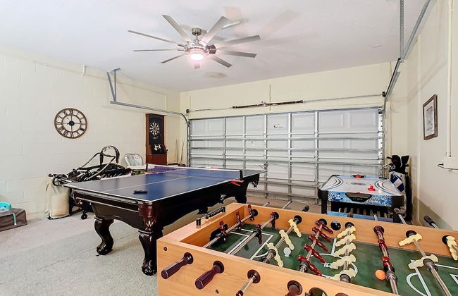 Elegant 5BR Home w Private Pool Spa Near Disney - Foto 6