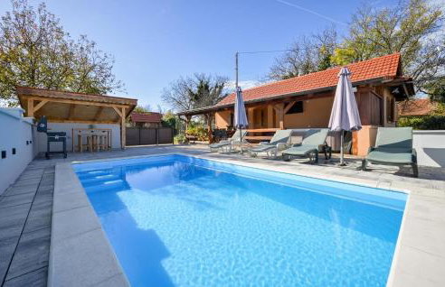 Gorgeous Home In Kutina - Foto 1