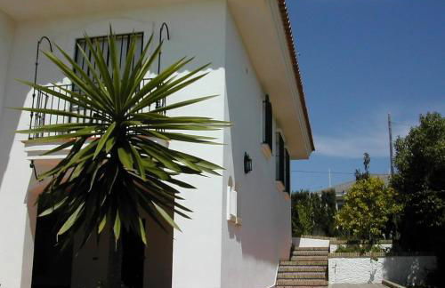 Chalet espectacular e independiente, primera línea de playa en Huelva - Foto 3