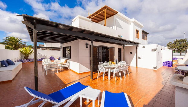 Villa Dulce in Tias With 4 Bedrooms and 2 Bathrooms - Foto 5, Habitación