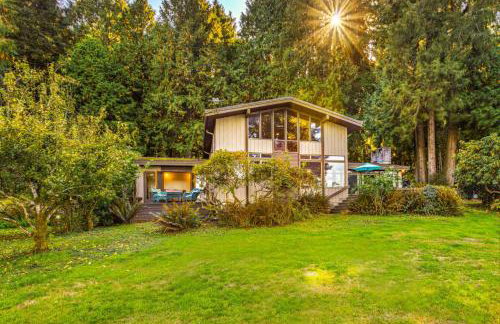 Poulsbo Waterfront Lodge with Game Room Library - Foto 71