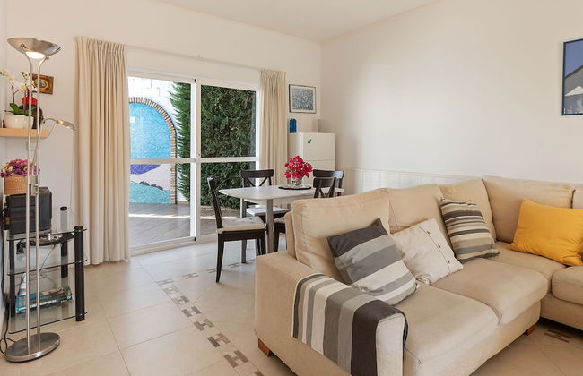 Detached Villa With a Large Private Swimming Pool - Foto 10