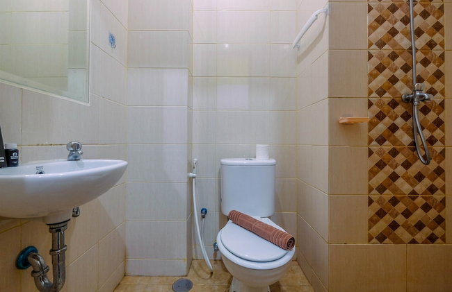 Comfort Studio with Bunk Bed at Dave Apartment - Foto 17