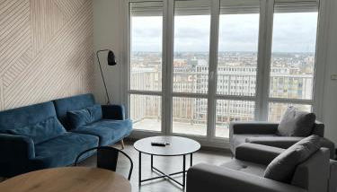 Private bedroom with private bathroom & toilet in a shared flat - Foto 4