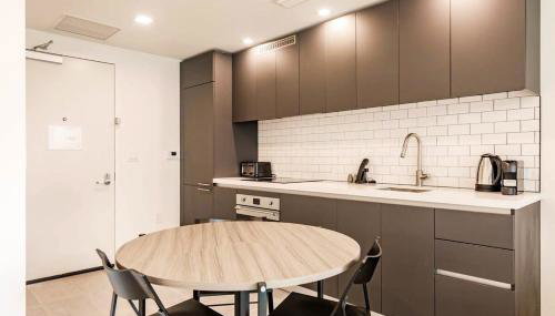 Exclusive Condo w Beautiful City Views and Full Amenities! - Foto 5