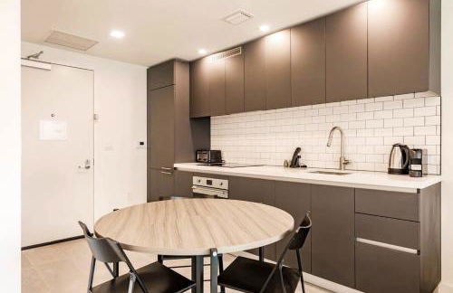 Exclusive Condo w Beautiful City Views and Full Amenities! - Foto 5