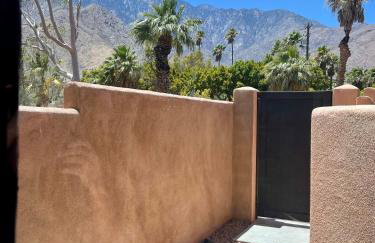 The Terra Cotta Terrace - Foto 25