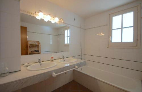 Lets Holidays Sailor House with Sea Views - Foto 27