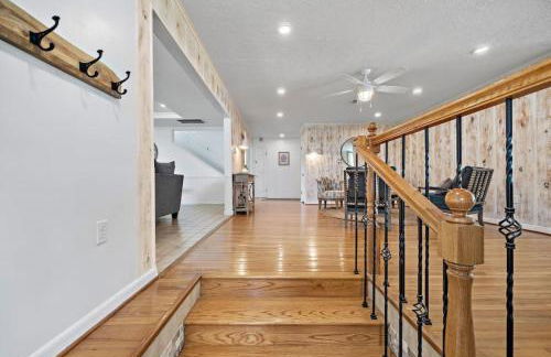 Tranquil Home with Private, Texas-Shaped Pool - Foto 11