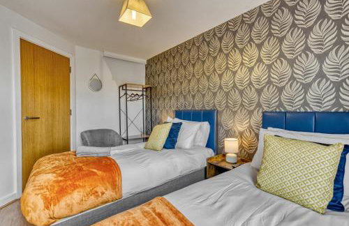 Cosy Central 2-Bed Flat City View & Parking - Foto 10