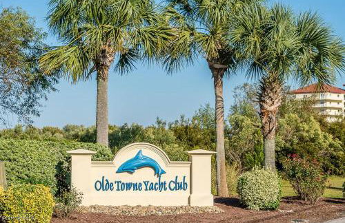 Waterfront Resort , World Class Marina & Slip - Foto 24