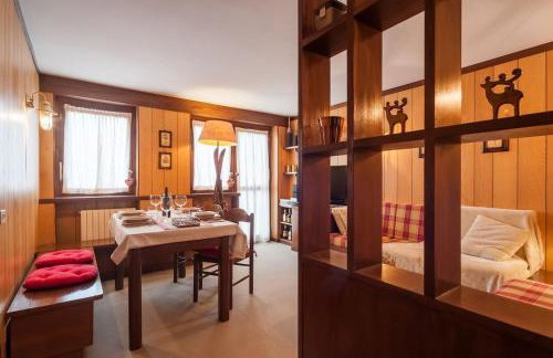 Elegant and Cozy Apartment in the Heart of Cervinia - Photo 2