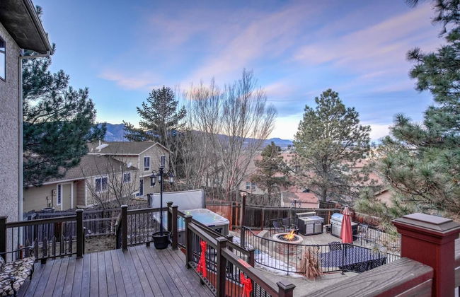 4BR Entertainer AF Academy Hot Tub, Firepit! - Foto 36