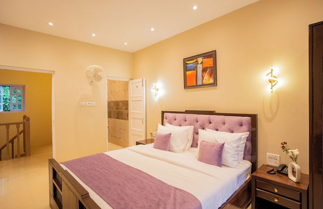 Emperor Ozran by Alaya Stays - Photo 60