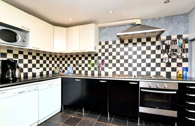 Lierneux Hillside Home - Photo 11