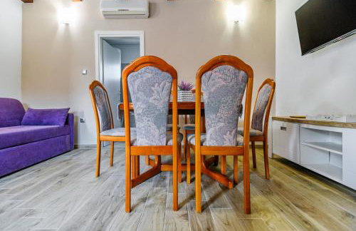 Countryside holiday home - pool - big terrace - Foto 27