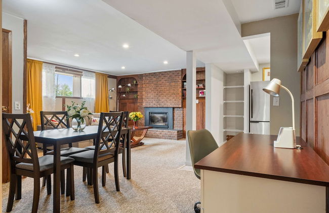 NEW Near Golf Yoga Classes Private Suite Wine - Photo 9