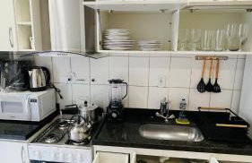 Ape com Horta, Cama Casal Queen, SmartTV, Ar, WiFi e Vaga na garagem - Foto 43