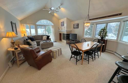 F14 Bretton Woods Condo along golf course short walk from Omni Mount Washington Hotel - Foto 3