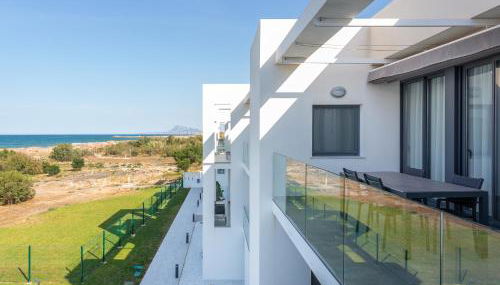 Oliva Suites - Photo 2