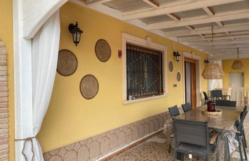 Maison typique avec vue dégagée sur la vallée - Photo 80