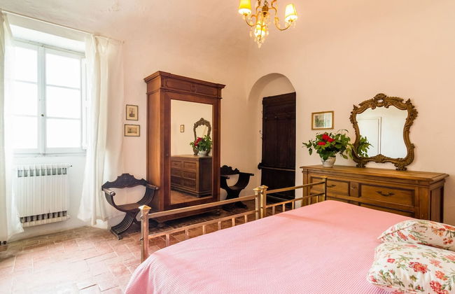 Farmhouse in Bacchereto Near Wine Region - Foto 2